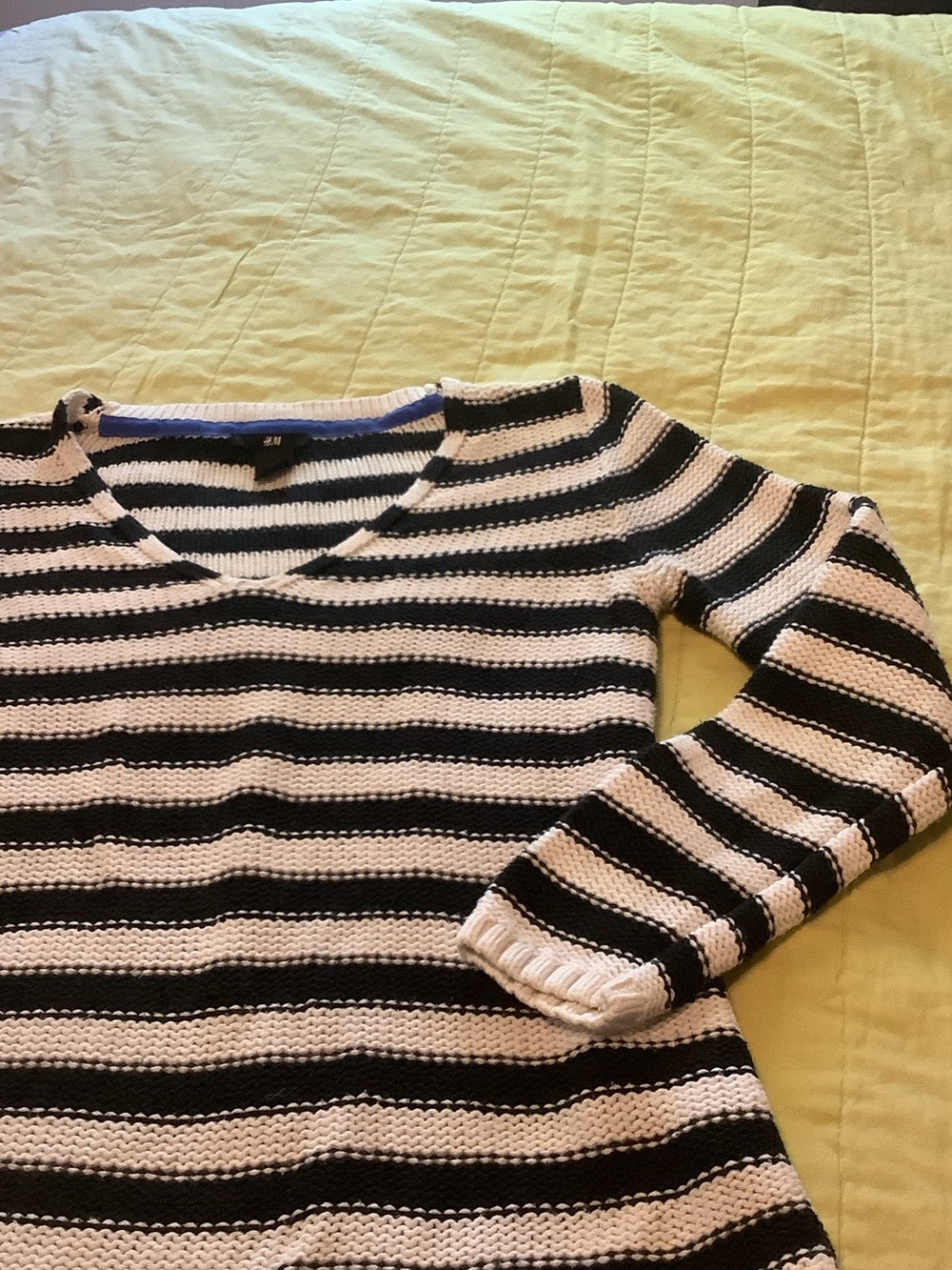 H&M Black and Cream Striped V-Neck Sweater